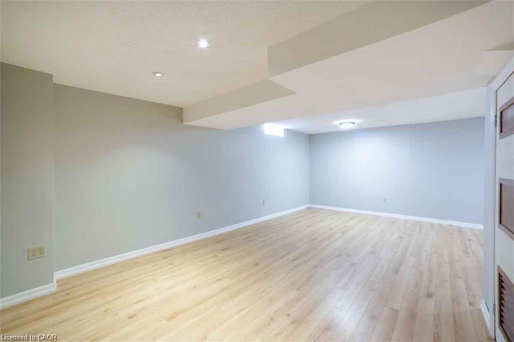 19 Beachgrove Crescent Property Photo 29