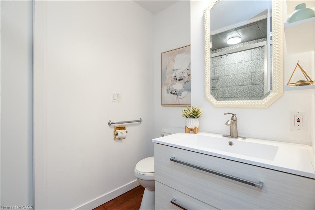 6 Strathcona Crescent Property Photo 18