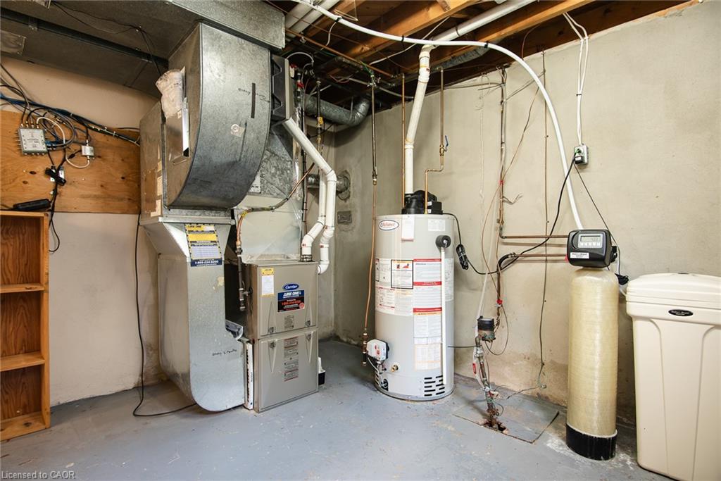 6 Strathcona Crescent Property Photo 35