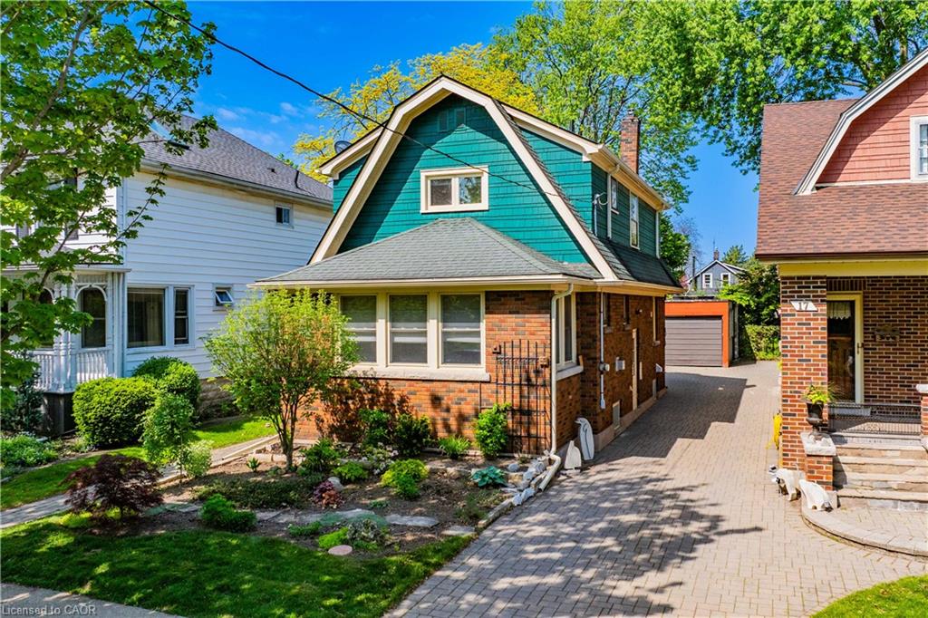 15 1/2 Wolseley Avenue Property Photo 1