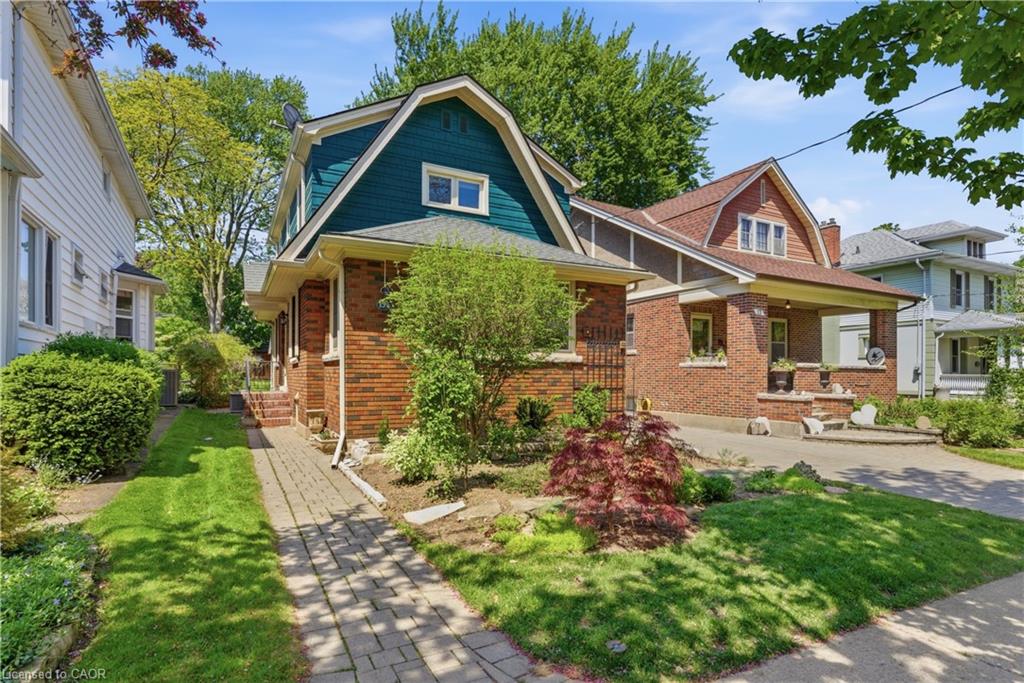 15 1/2 Wolseley Avenue Property Photo 3