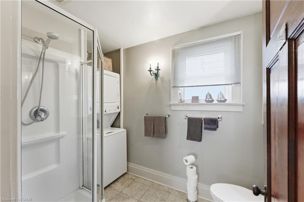 15 1/2 Wolseley Avenue Property Photo 14