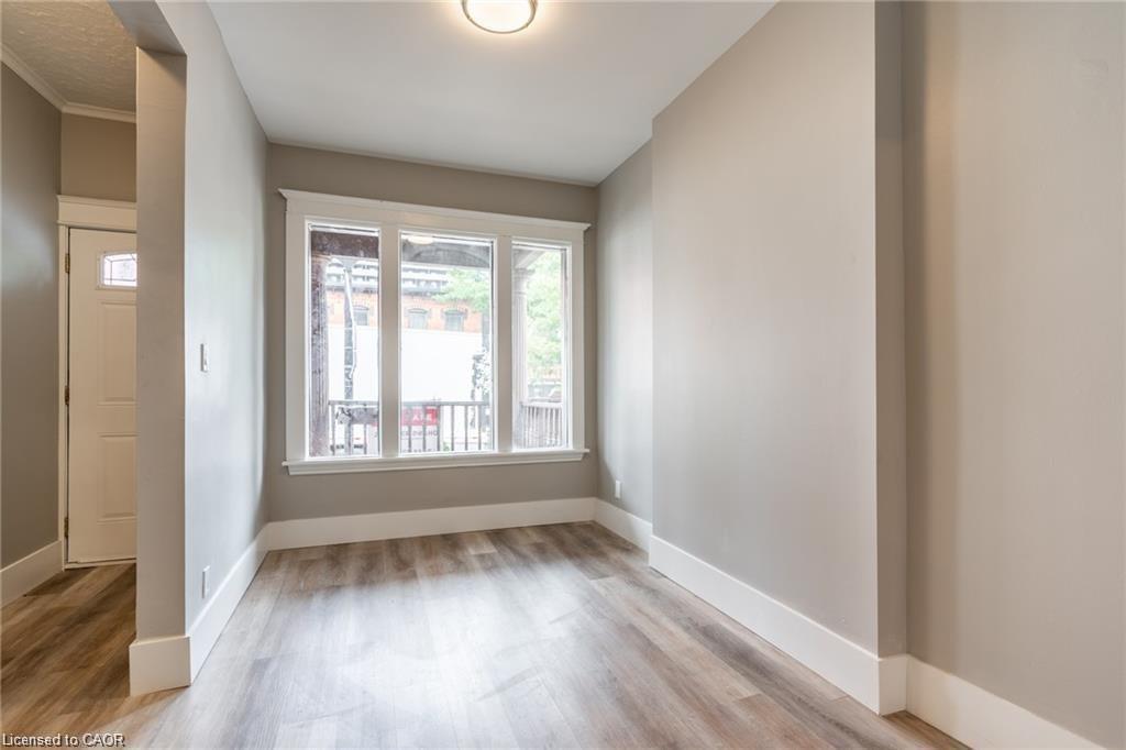 241-243 King Street W Property Photo 3