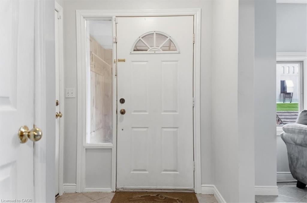 160 Davis Street Property Photo 2