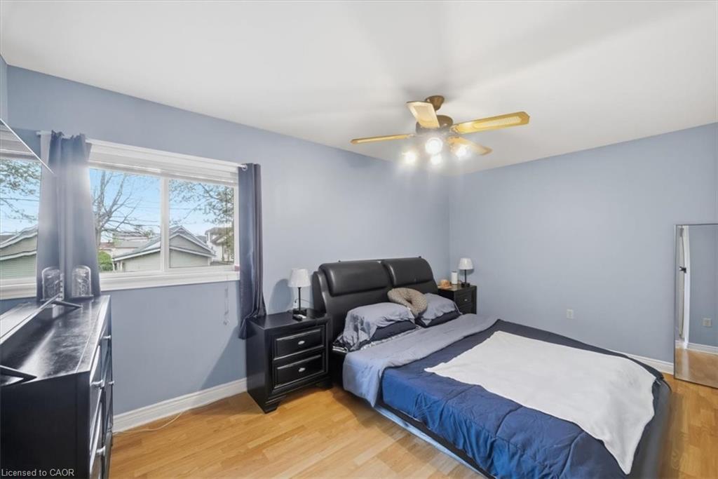 160 Davis Street Property Photo 17