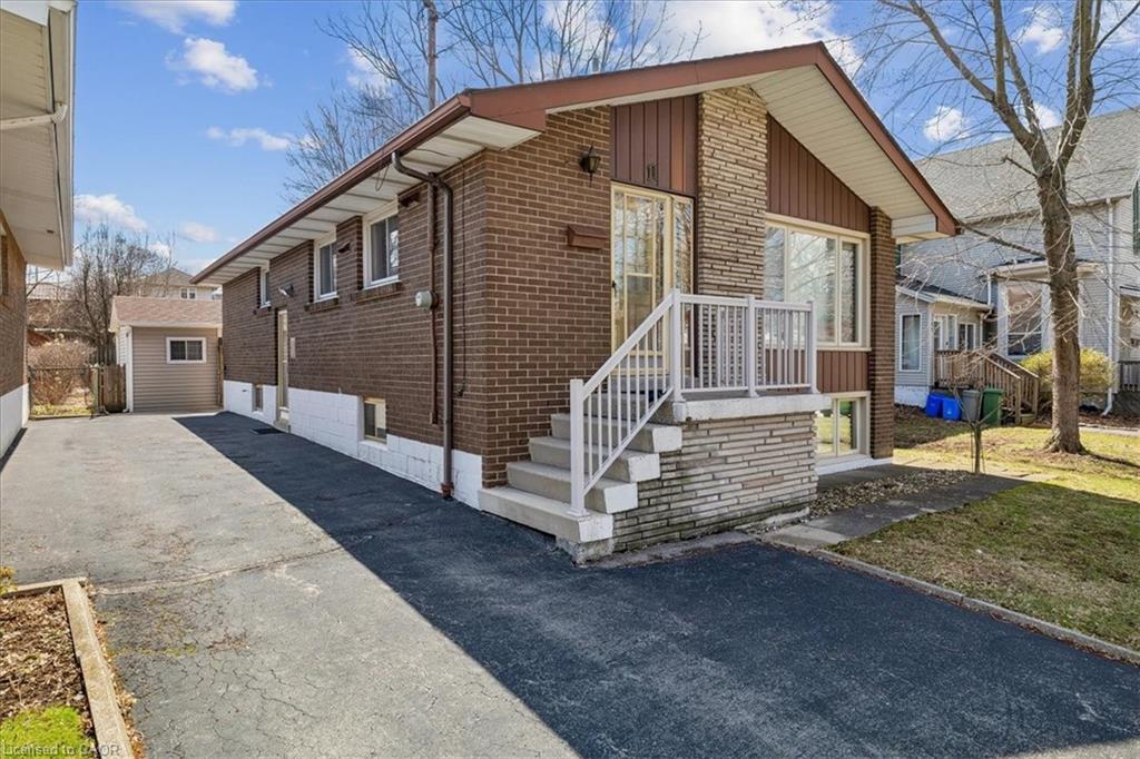 11 Duff Street Property Photo 4