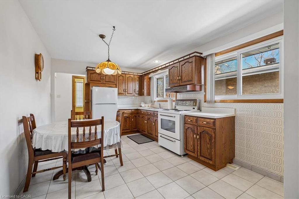11 Duff Street Property Photo 12
