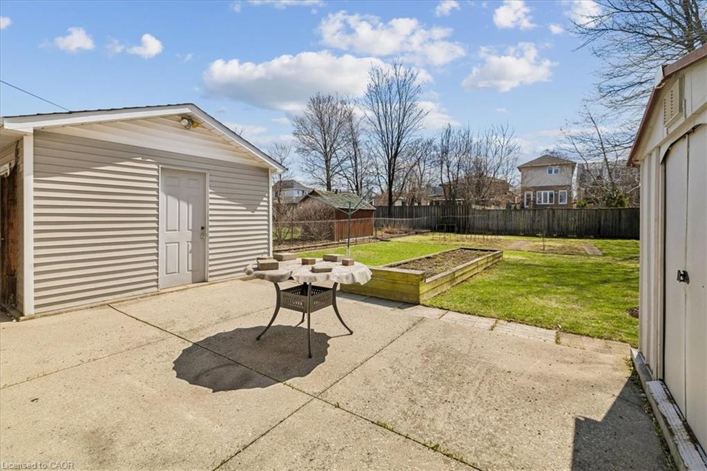 11 Duff Street Property Photo 38