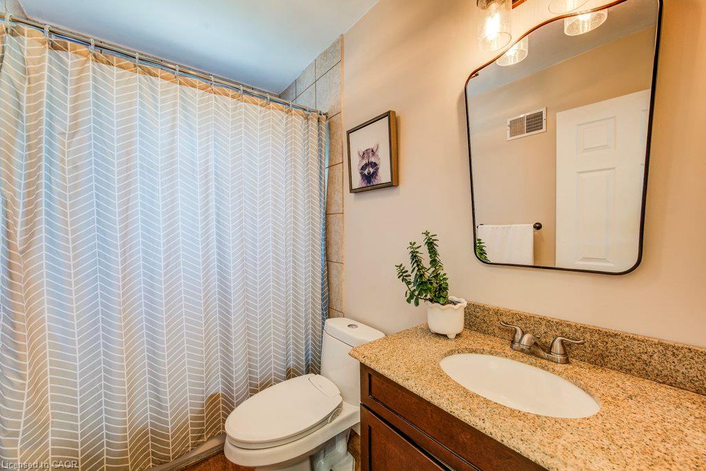 17 Crestwood Avenue Property Photo 16