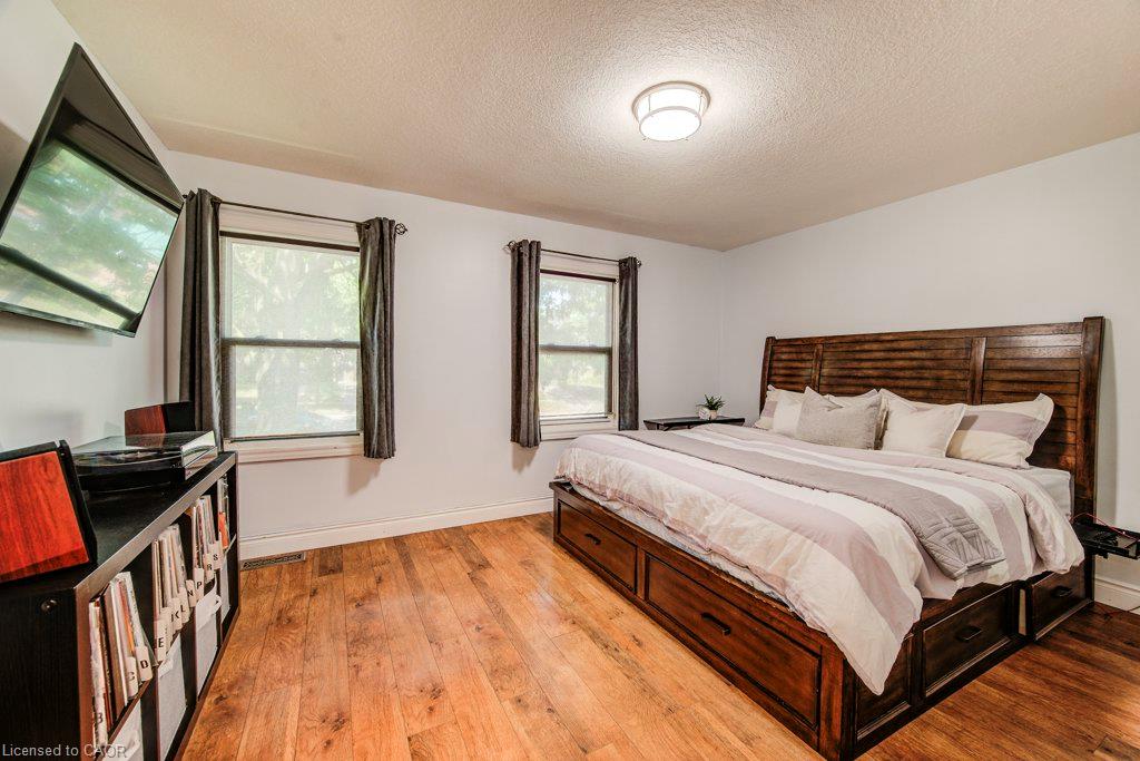 17 Crestwood Avenue Property Photo 19