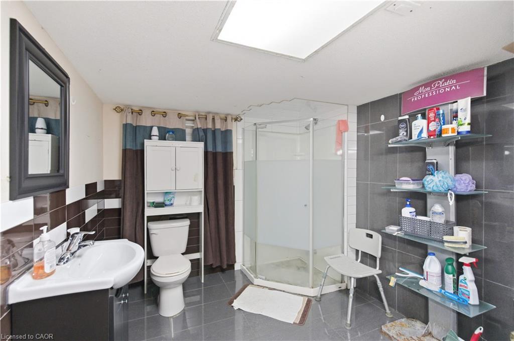 916 Stone Church Road E Property Photo 26