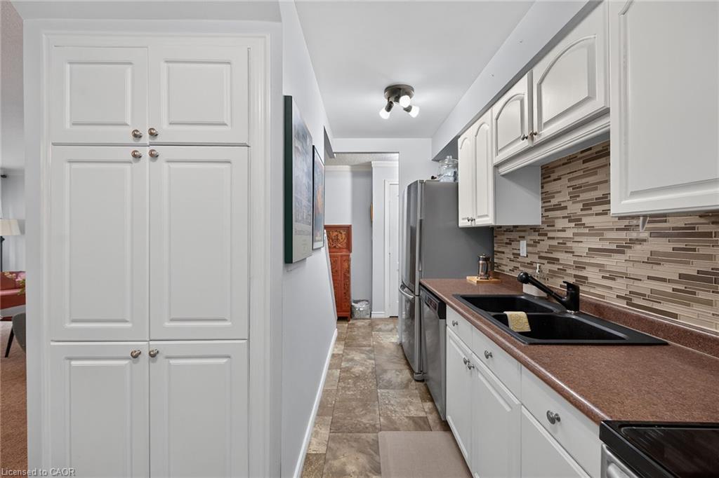 109-36 Hayhurst Road Property Photo 9