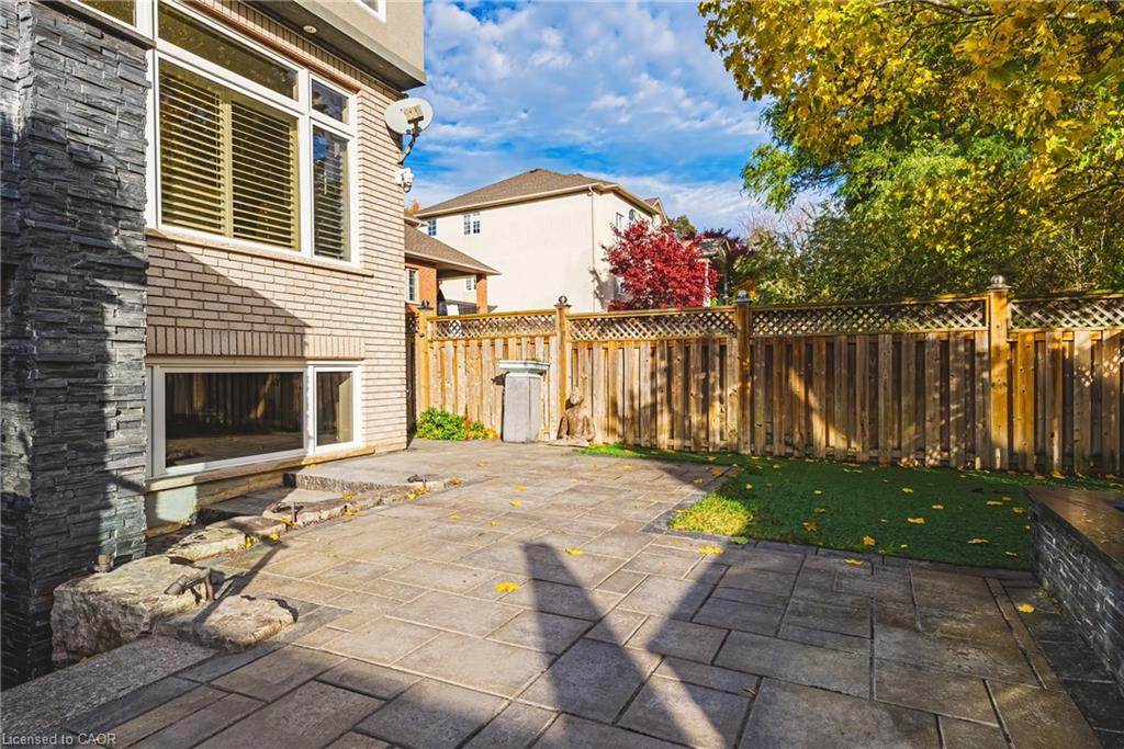 712 Highvalley Road Property Photo 45