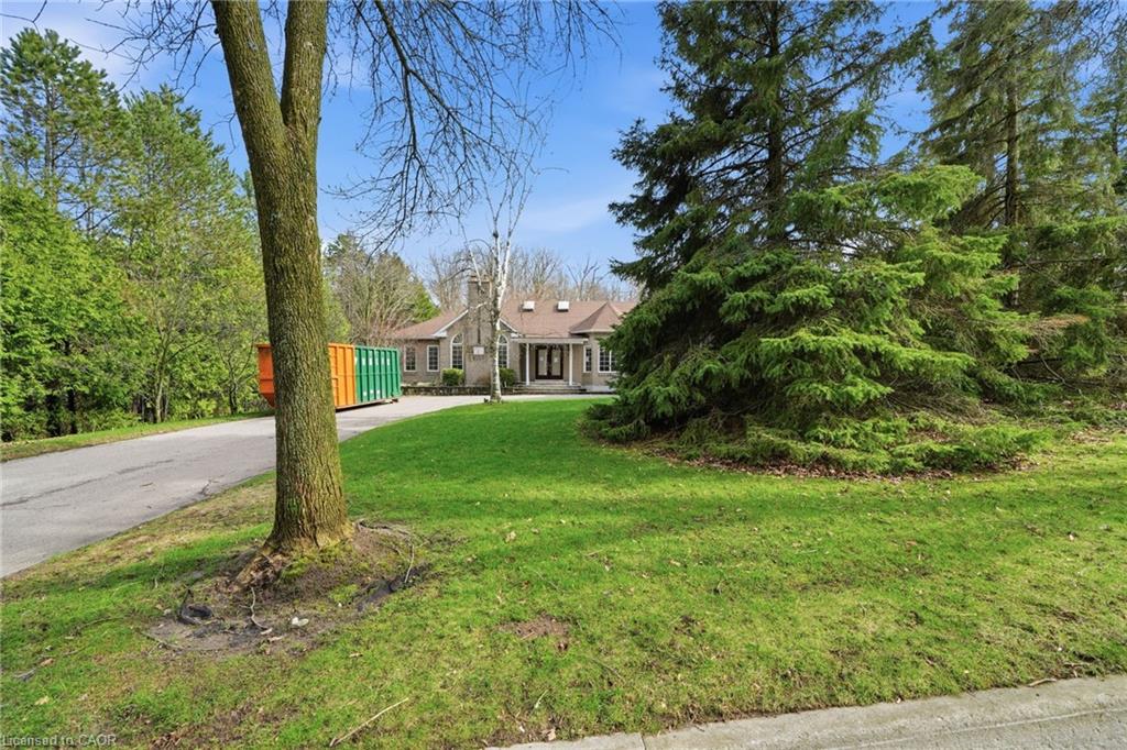 15 Treegrove Grove Property Photo 3