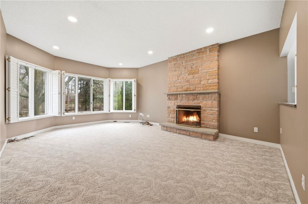 15 Treegrove Grove Property Photo 20