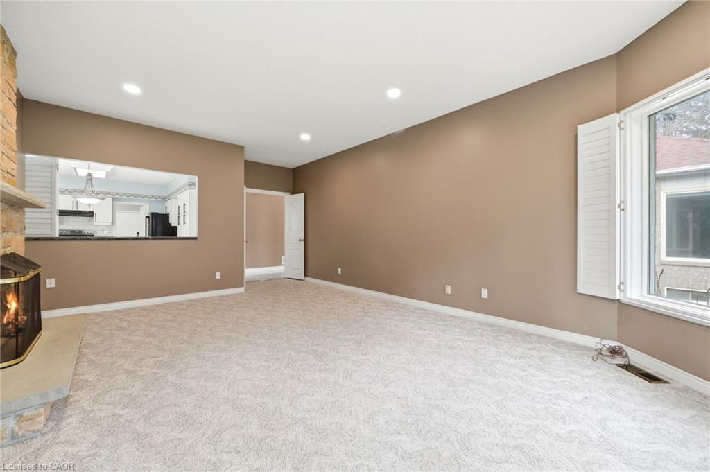 15 Treegrove Grove Property Photo 21