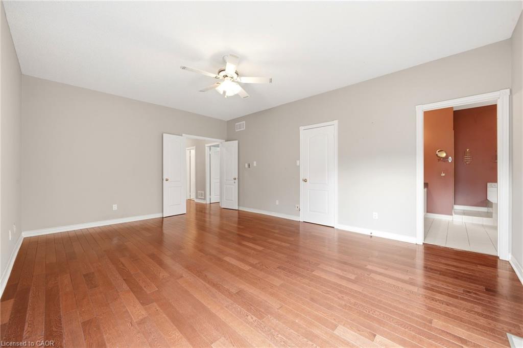 15 Treegrove Grove Property Photo 27