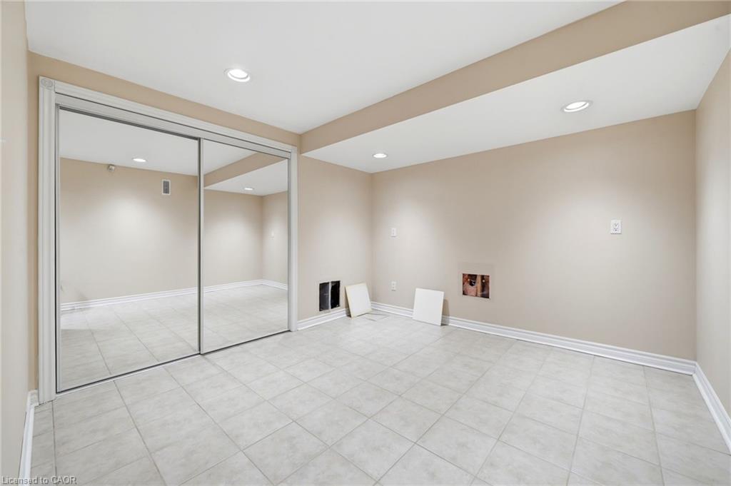 15 Treegrove Grove Property Photo 33