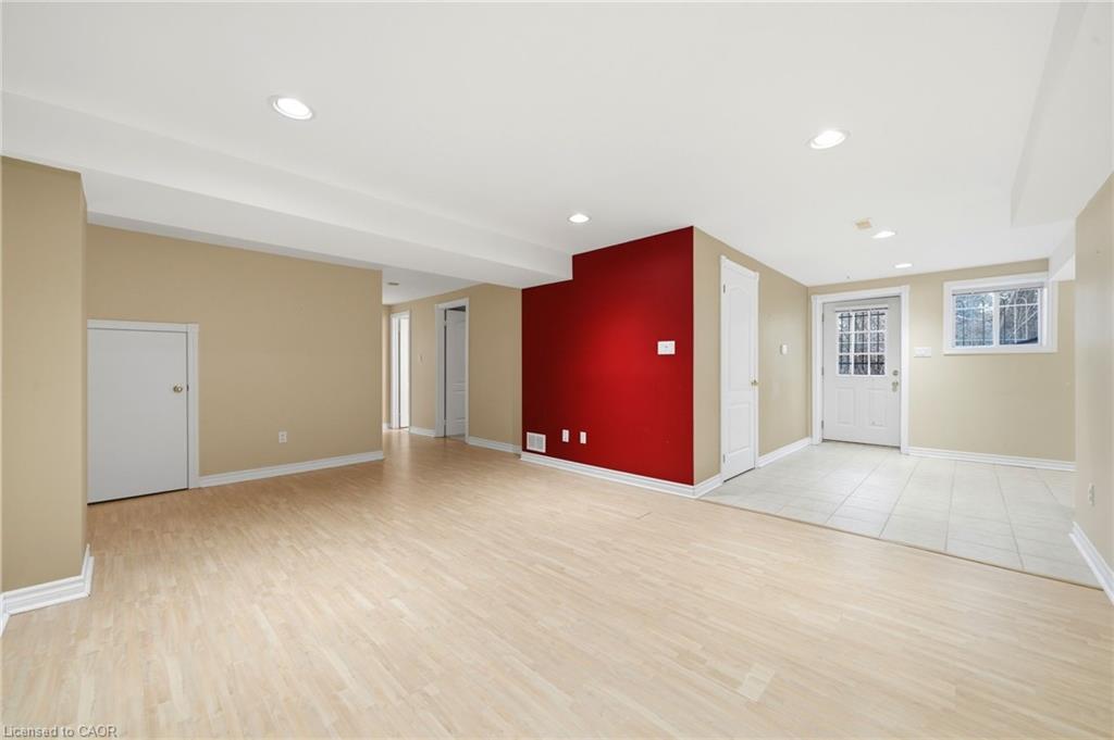 15 Treegrove Grove Property Photo 39
