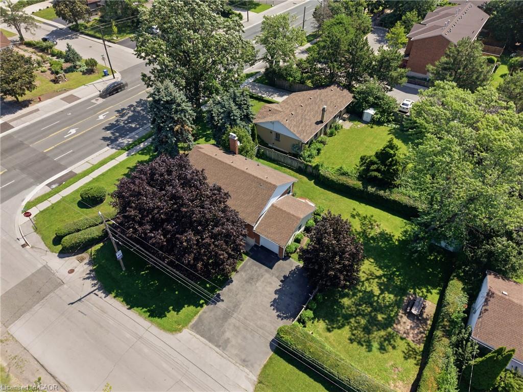 226 Highway 8 Avenue Property Photo 6
