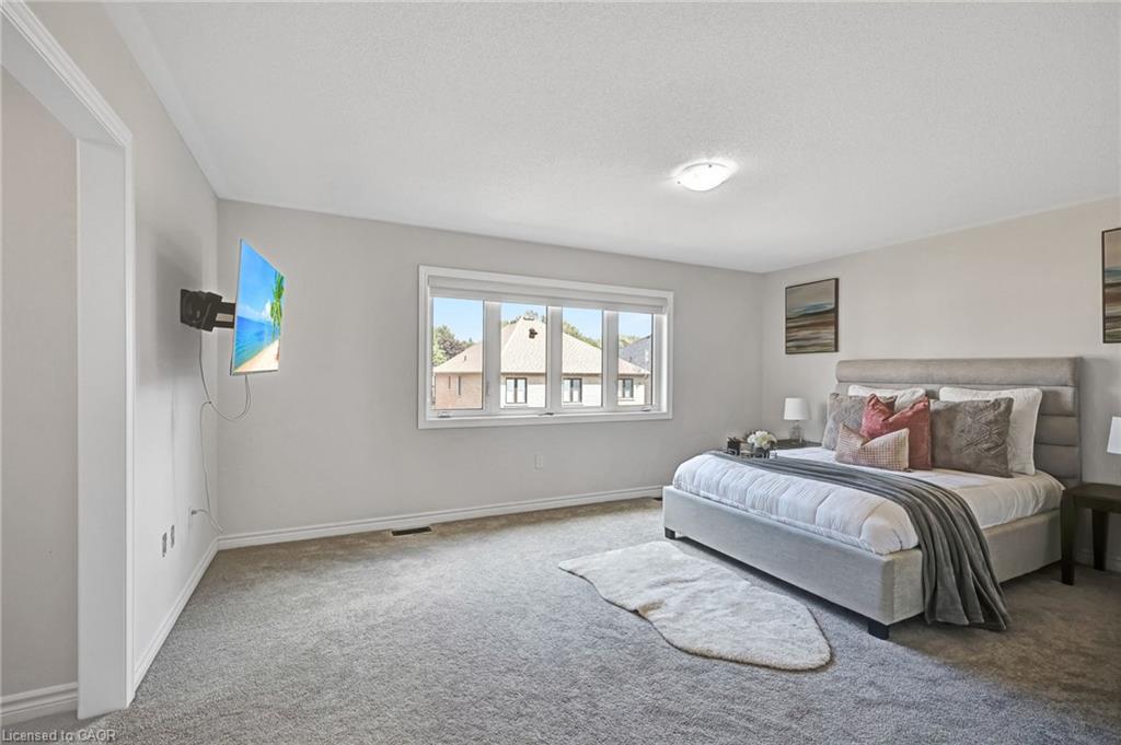 15 Douglas Kemp Crescent Property Photo 27