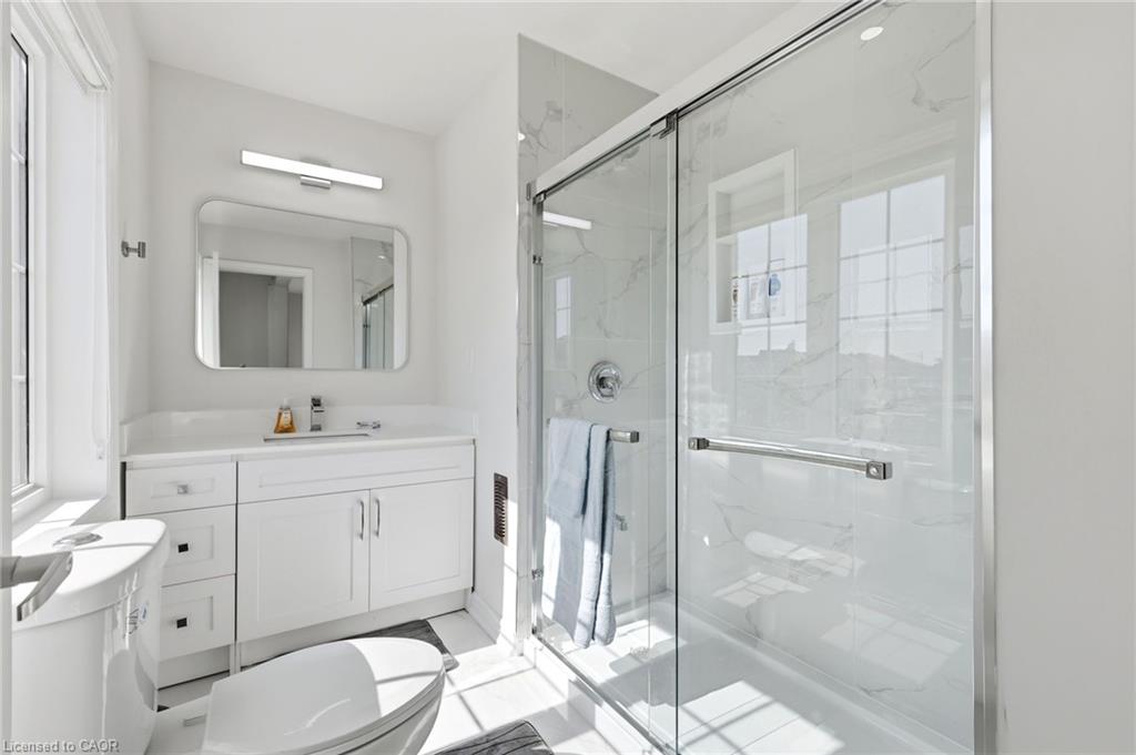 15 Douglas Kemp Crescent Property Photo 48