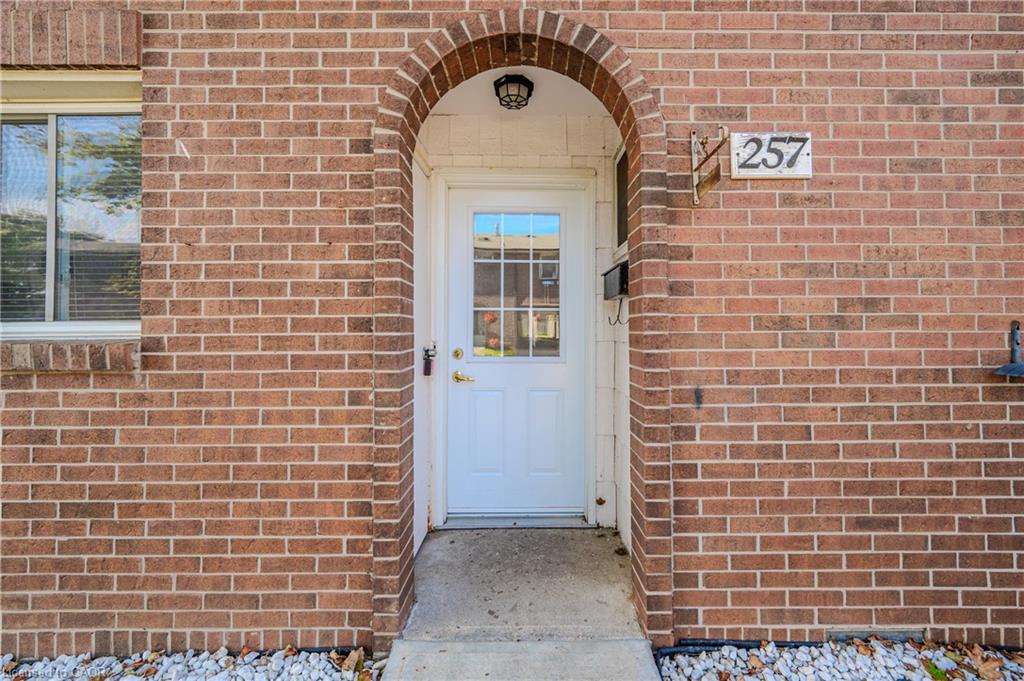 257-31 Greengate Road Property Photo 2