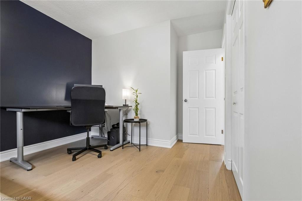 130 Hudson Crescent Property Photo 18