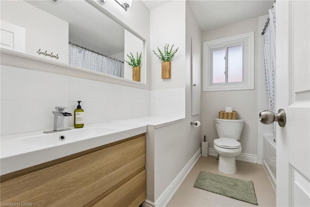 130 Hudson Crescent Property Photo 19