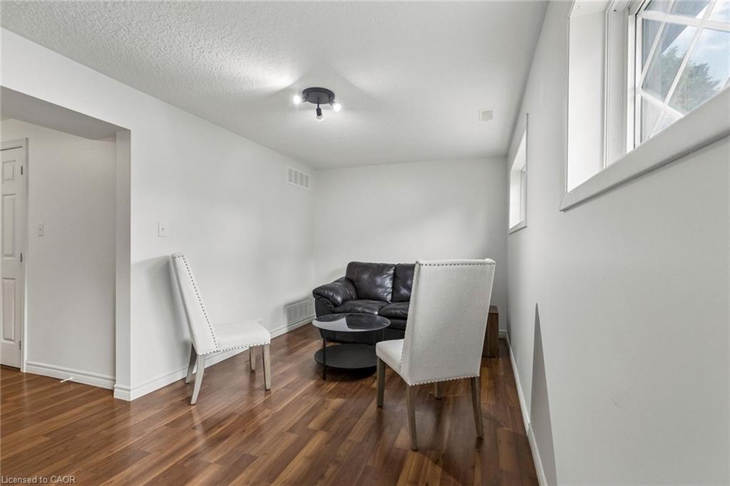 130 Hudson Crescent Property Photo 23