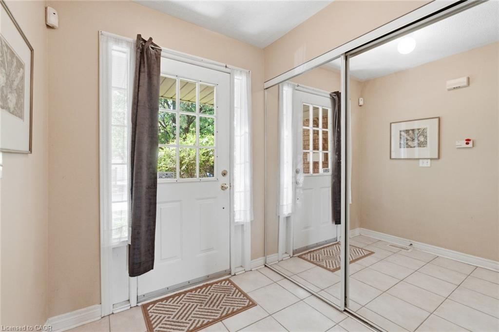 14-2871 Darien Road Property Photo 7