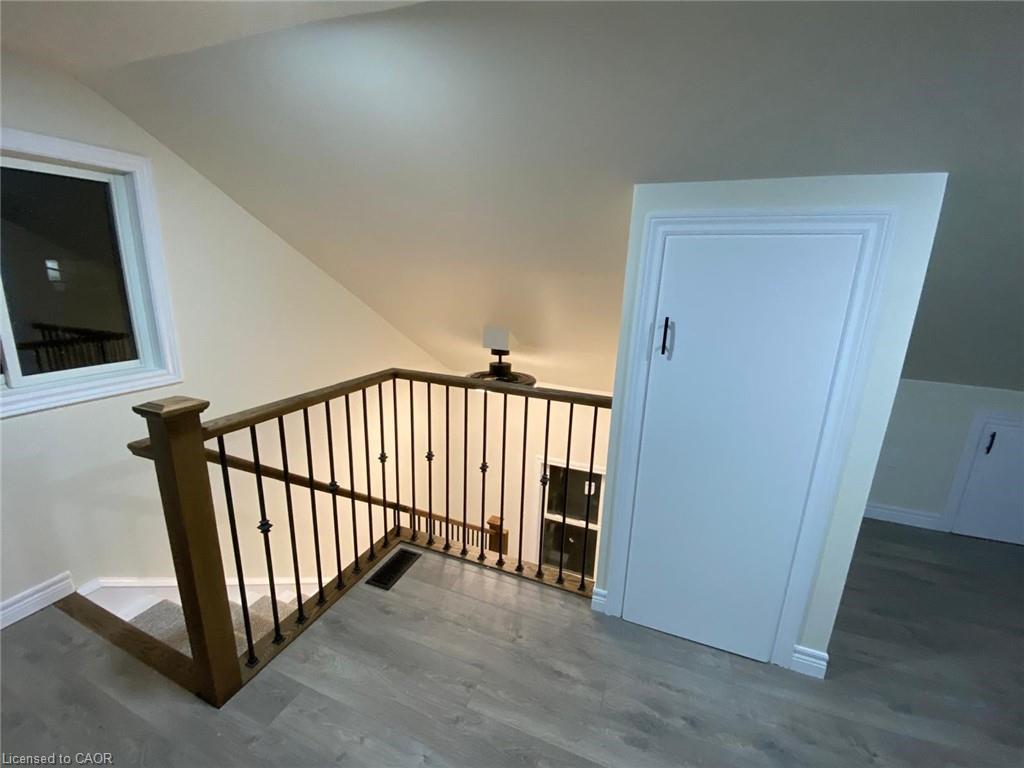 246 Forest Avenue Property Photo 12