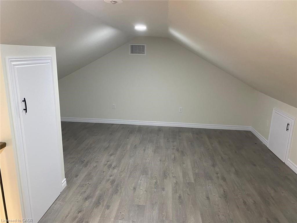 246 Forest Avenue Property Photo 13