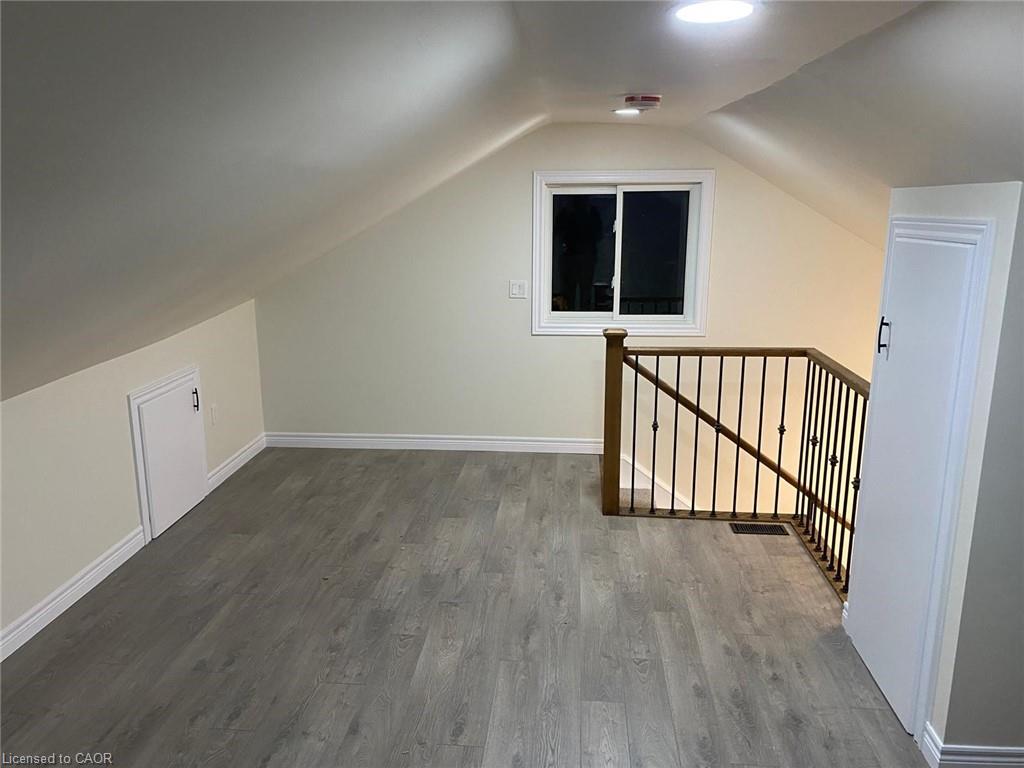 246 Forest Avenue Property Photo 14