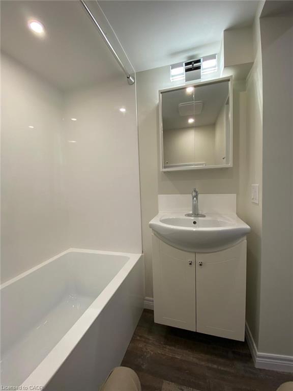 246 Forest Avenue Property Photo 17