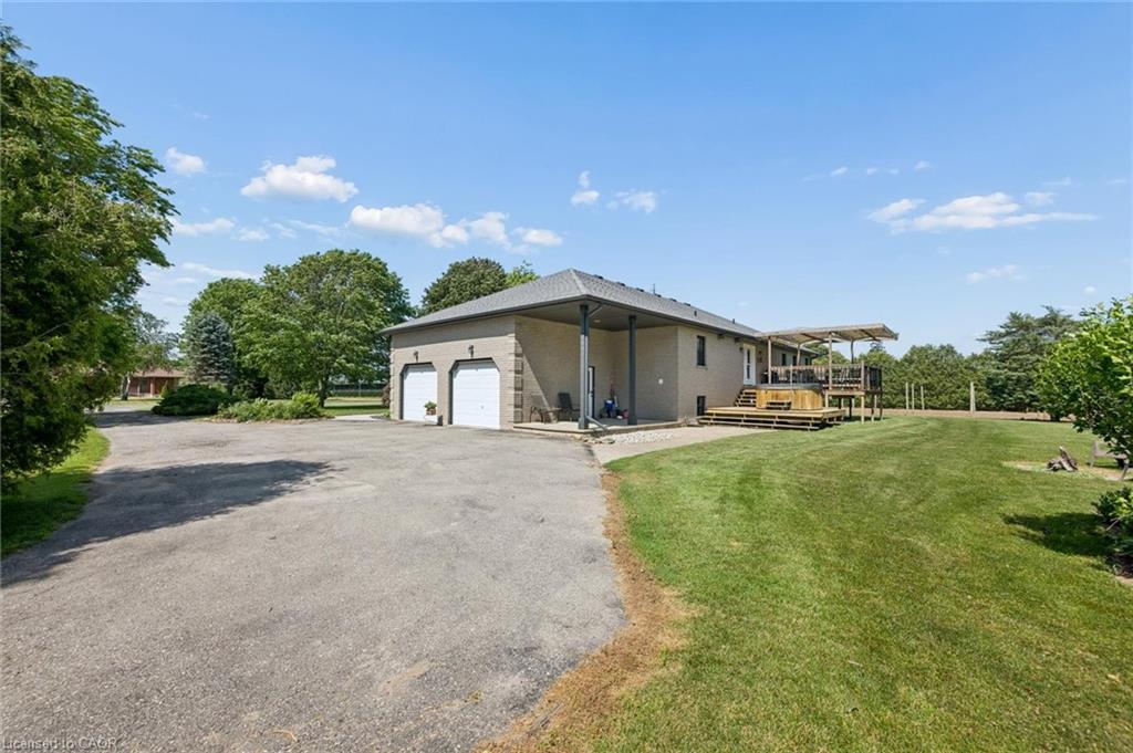 145292 Potters Road Property Photo 6