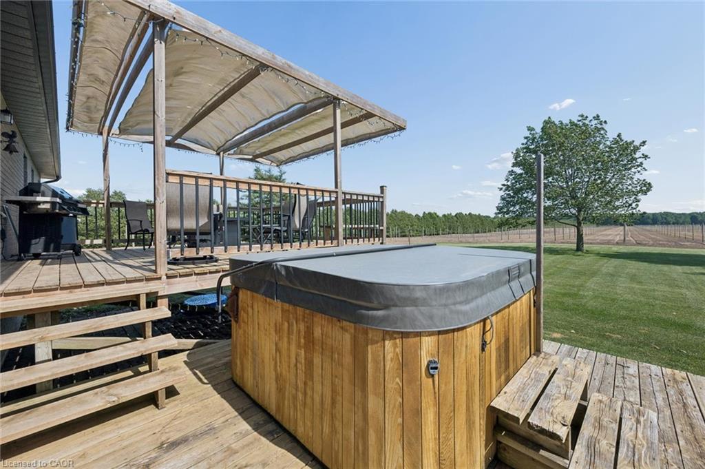 145292 Potters Road Property Photo 12