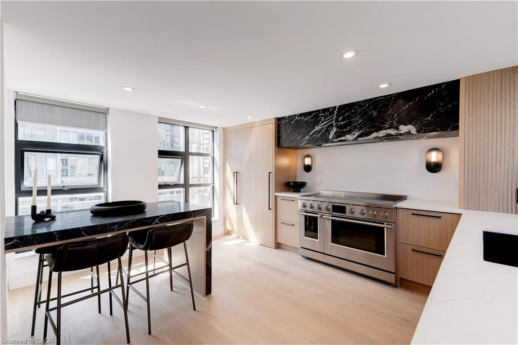 20 Niagara Street Property Photo 12