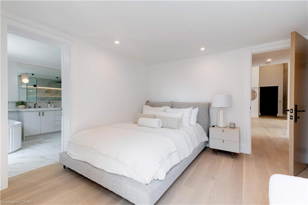 20 Niagara Street Property Photo 20