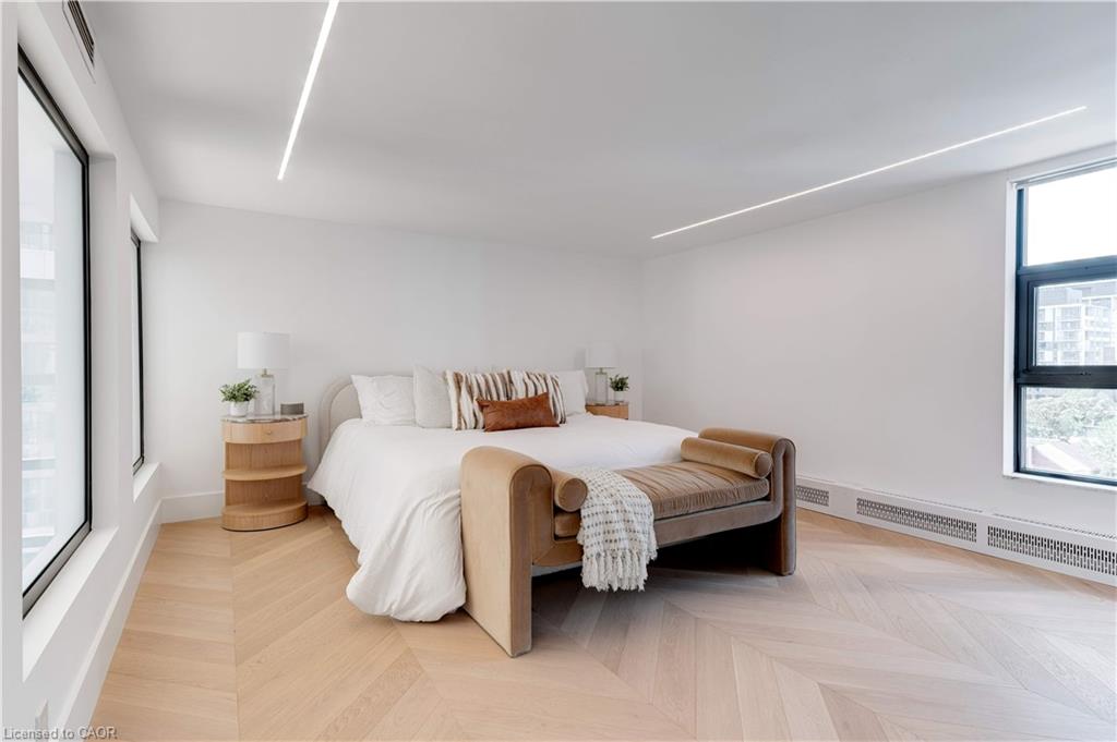 20 Niagara Street Property Photo 28