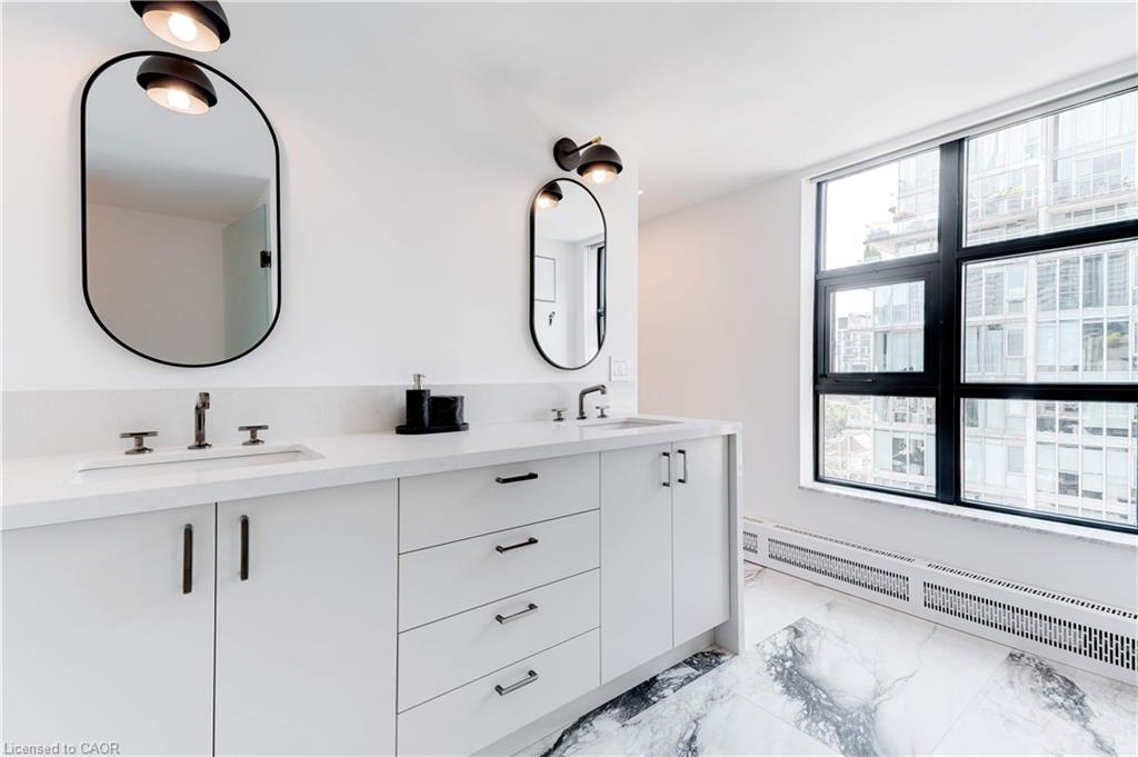 20 Niagara Street Property Photo 34