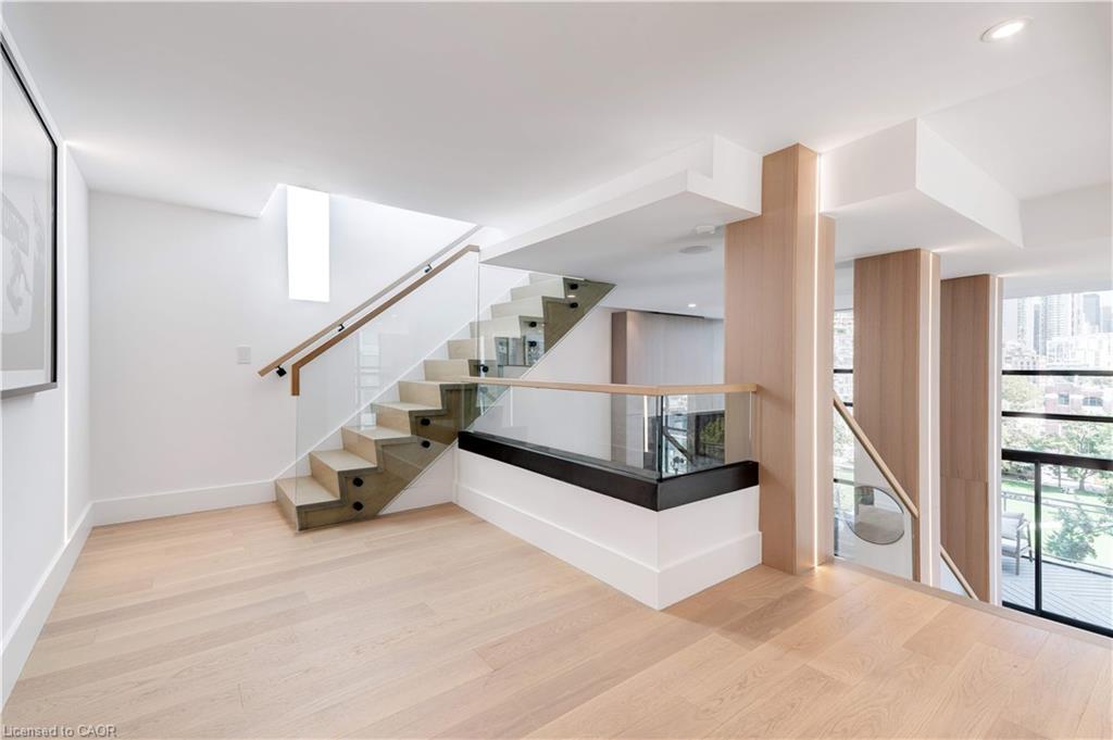 20 Niagara Street Property Photo 36