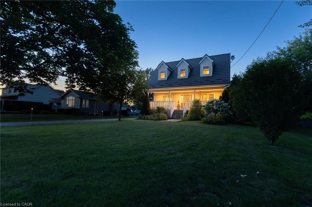 5276 Dickenson Road E Property Photo 45