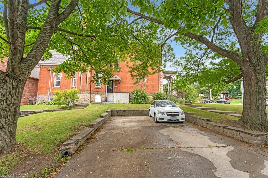 2-46 Herkimer Street Property Photo 30