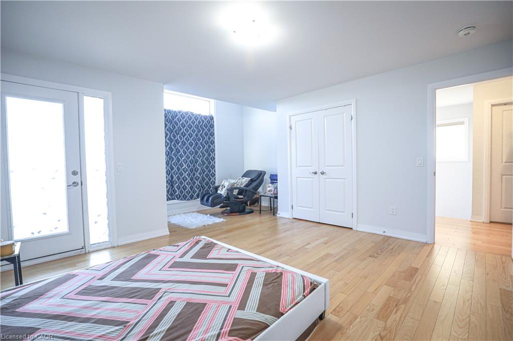 125 Silverwood Crescent Property Photo 19