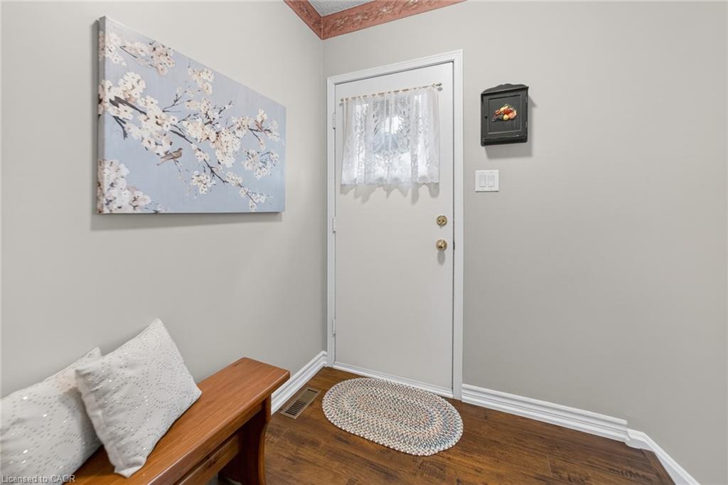 17 Eaton Street Property Photo 29