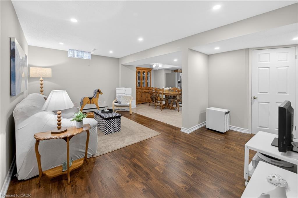 17 Eaton Street Property Photo 31