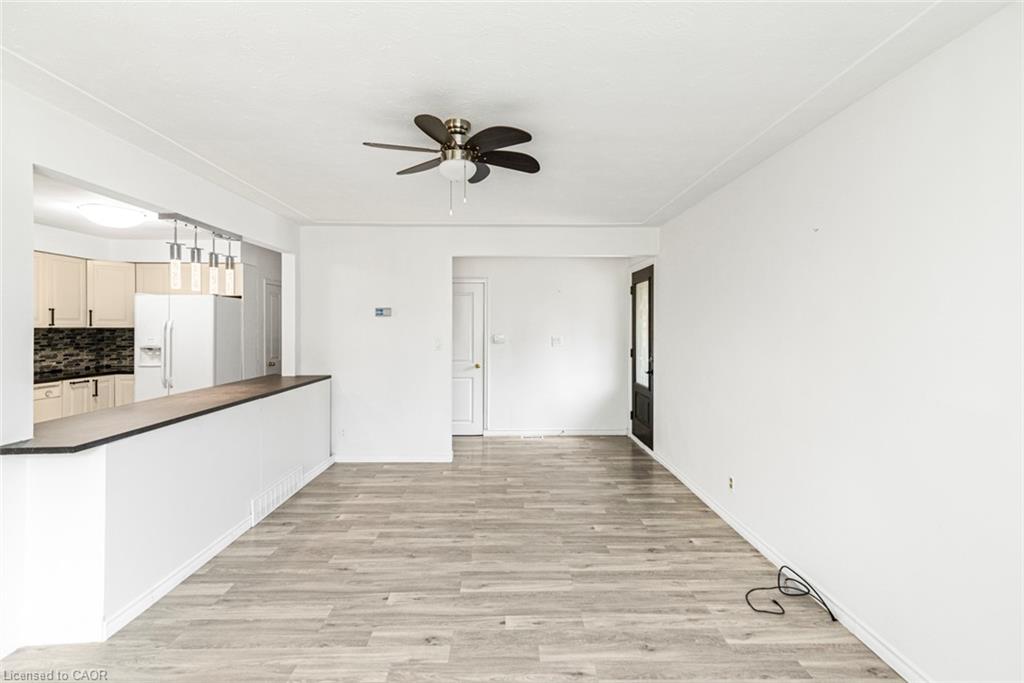 100 Mountain Avenue N Property Photo 7