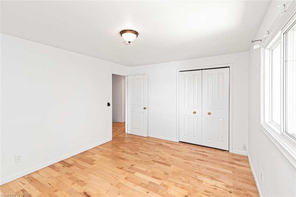 100 Mountain Avenue N Property Photo 21