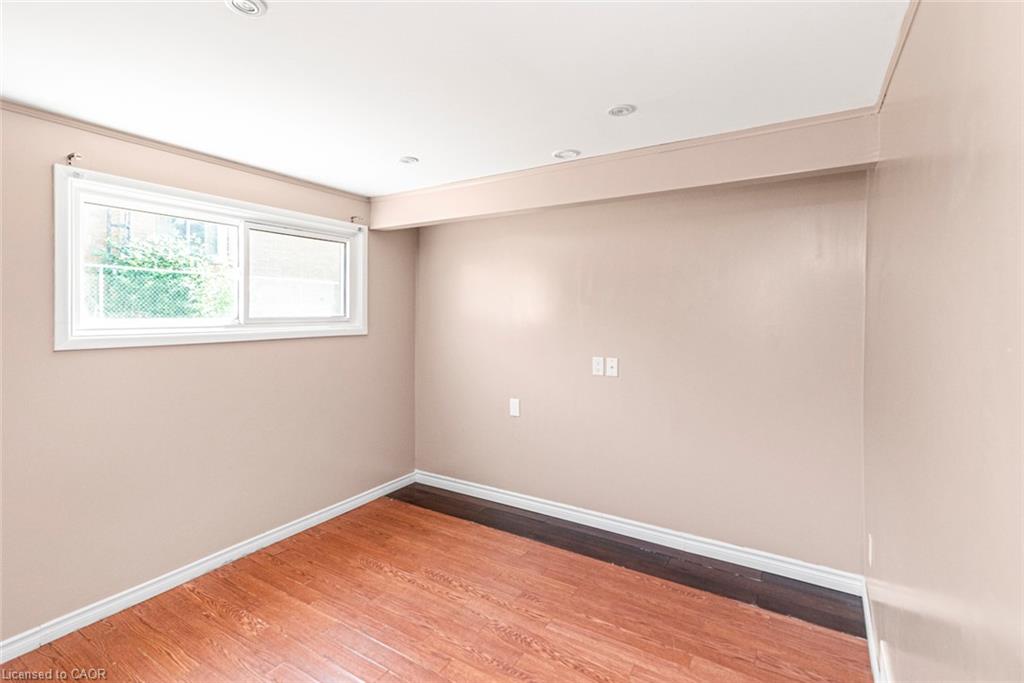 100 Mountain Avenue N Property Photo 30